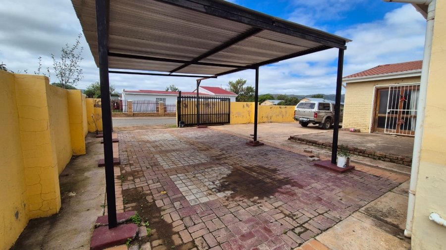 To Let 4 Bedroom Property for Rent in Queenstown Central Eastern Cape